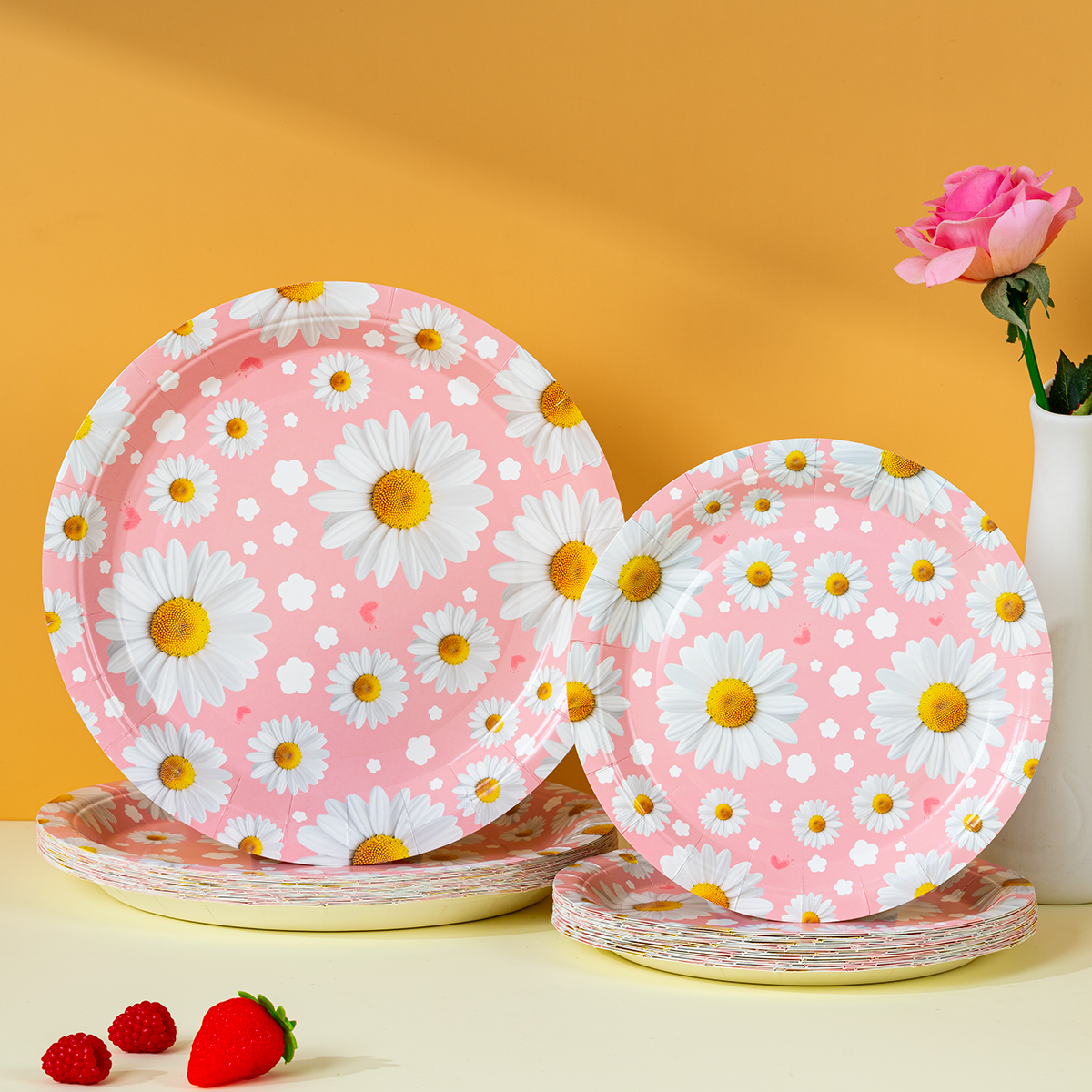 Supply Event - Pink Daisy Print Disposable Paper Plates,