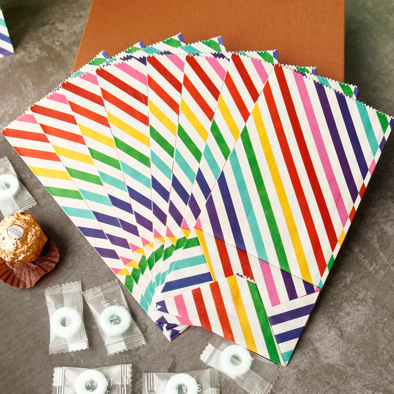 Small Paper Bags Rainbow Print - Event Party Box avaliação e preço